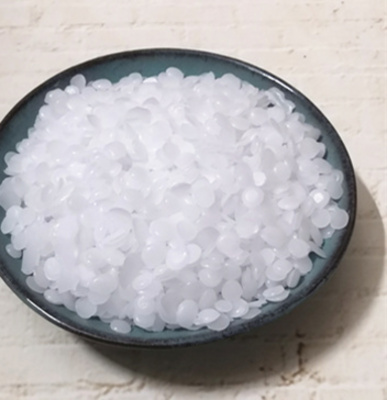 Semi/fully refined Paraffin particles